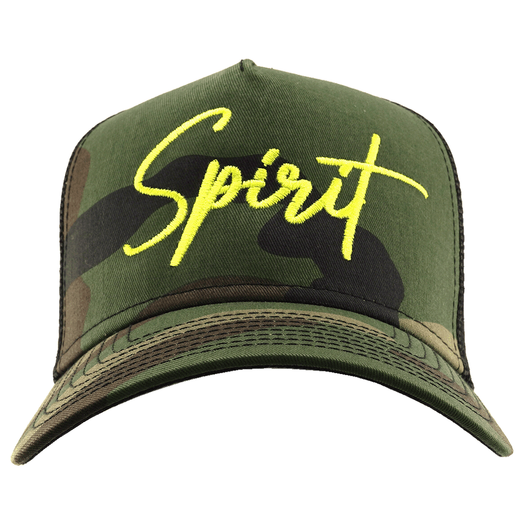 Sombrero con espíritu de camuflaje