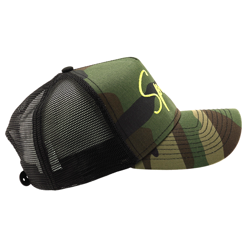 Sombrero con espíritu de camuflaje