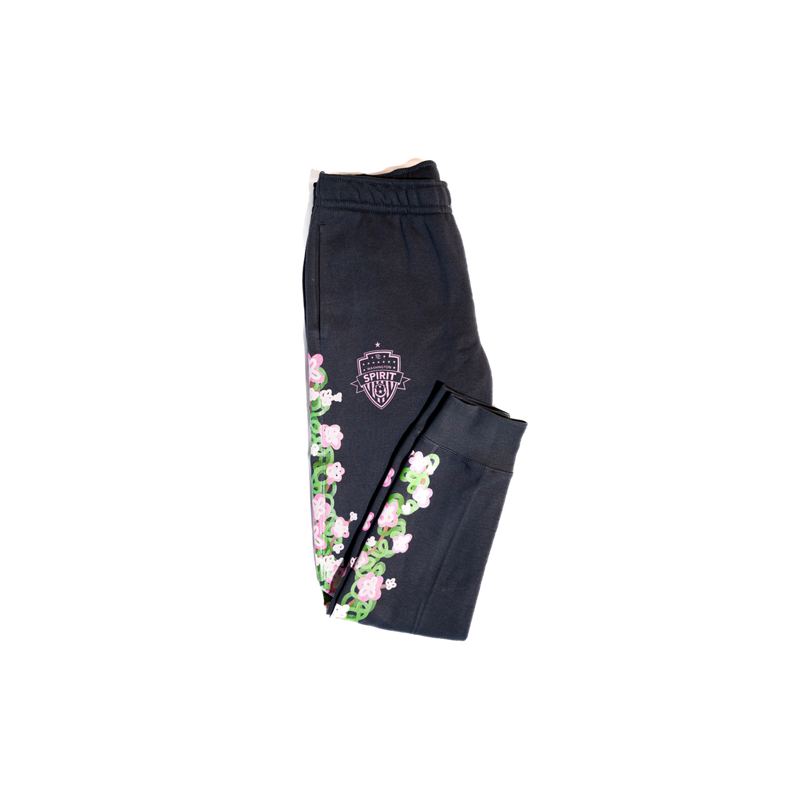 Nike floral embroidered sweatpants hotsell