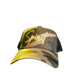 Sombrero con espíritu de camuflaje
