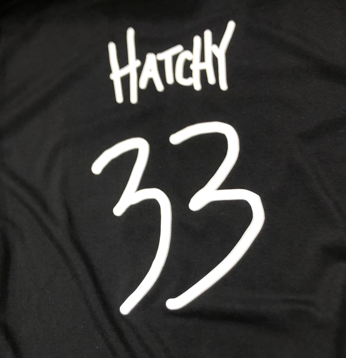 Camiseta con dibujo de garabatos - Ashley Hatch